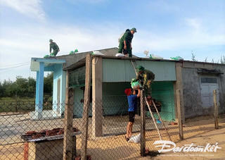 Quảng Nam: Bộ đội Biên phòng giúp dân ứng phó bão số 6
