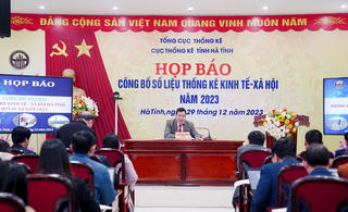 Hà Tĩnh: Thu ngân sách đạt gần 17 nghìn tỷ đồng, mức tăng trưởng kinh tế xếp thứ 15 cả nước