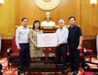 Chủ tịch Đỗ Văn Chiến: Lan tỏa tinh thần “tương thân, tương ái” sẻ chia với đồng bào vùng bão lũ