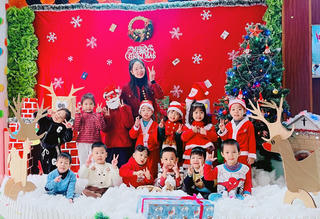 Hà Nội: Rộn ràng không khí Giáng sinh tại các trường học