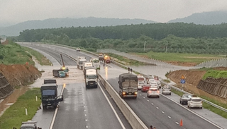 Cao tốc Phan Thiết - Dầu Giây bị ngập lụt: Trách nhiệm thuộc về đơn vị tư vấn