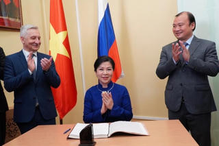 Phu nhân Tổng Bí thư Tô Lâm dự khai trương Trung tâm Văn hóa Nga-Việt