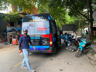 Làm thế nào để đẩy lui xe dù, bến cóc?