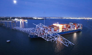 Vụ sập cầu Baltimore: Vấn đề của các cây cầu ở Mỹ?