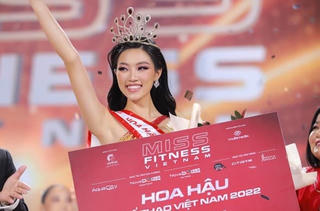 Tân Hoa hậu Thể thao Việt Nam 2022 Đoàn Thu Thuỷ bày tỏ sự biết ơn đến 'thầy' Minh Tú 