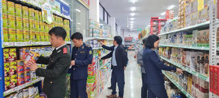 Hàng giả vẫn tung hoành