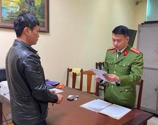 Phú Thọ: Bắt một phó phòng TNMT huyện  liên quan cấp phép san, gạt hạ cốt nền