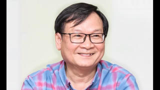 Khi viết, tôi thấy rõ mình đang sống