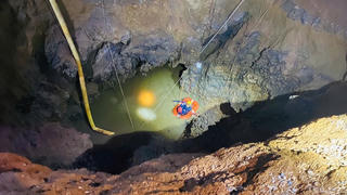 Toàn cảnh diễn biến vụ “hố tử thần” nuốt người và xe ở Bắc Kạn