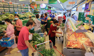 Ý kiến chuyên gia: Chính sách hỗ trợ VAT 8% nên tiếp tục kéo dài đến hết năm 2023