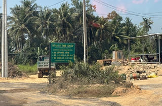 Nổ mìn gây nứt nhà dân ở Bình Định: Yêu cầu khắc phục thiệt hại