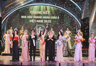 Doanh nhân Lê Thị Thơ đăng quang Hoa hậu Doanh nhân Châu Á Việt Nam 2023