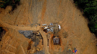 Hiện trường vụ sạt lở ở Hà Tĩnh khiến nhiều công nhân thương vong