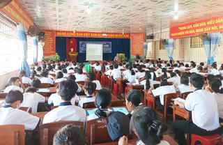 Cà Mau: Tăng cường trợ giúp pháp lý cho đồng bào dân tộc