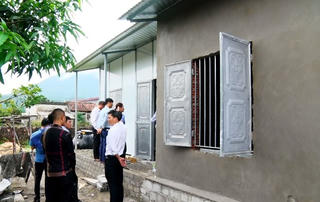 Đẩy nhanh tiến độ xây dựng nhà ở cho hộ nghèo, người có hoàn cảnh khó khăn