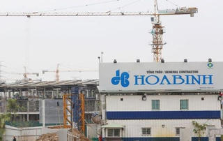 Bị đơn vị kiểm toán nghi ngờ khả năng hoạt động liên tục, Xây dựng Hòa Bình dự định gì?