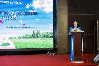 Tuyên dương khen thưởng học sinh tiêu biểu năm học 2022 – 2023
