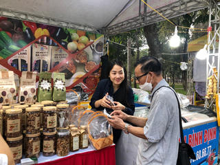 Hà Nội phát động Ngày Quyền của người tiêu dùng Việt Nam