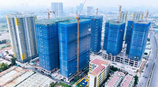 Áp lực nợ xấu vẫn lớn