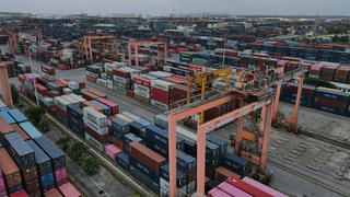 Ứng phó với chính sách thuế quan của Mỹ: Trong nguy có cơ