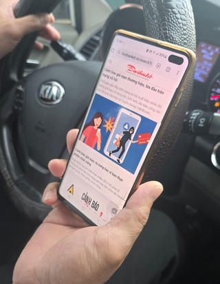 Một người phụ nữ mất hơn nửa tỷ đồng vì tin nhắn giả danh con gái