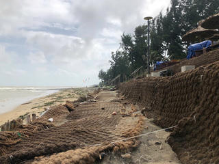 Quảng Nam: Công bố tình huống khẩn cấp về sạt lở bờ biển Cẩm An