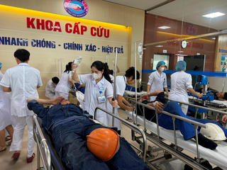 Đình chỉ hoạt động bếp ăn tập thể tại công ty đóng tàu ở Hải Phòng