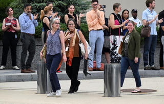 Bộ Ngoại giao Mỹ bắt đầu sa thải hơn 1.350 nhân viên