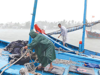 Không khí lạnh gây mưa dông ở Bắc Bộ, đề phòng lốc sét, mưa đá