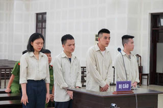 TP Đà Nẵng: Buôn ‘hàng trắng’, các bị cáo lãnh án tù chung thân