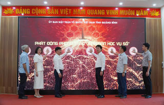 Mặt trận Quảng Bình phát động phong trào ‘Bình dân học vụ số’