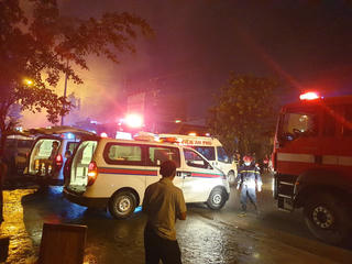 Vụ cháy quán karaoke khiến 12 người tử vong tại Bình Dương: Lãnh đạo tỉnh yêu cầu tiếp tục tập trung cứu nạn, làm rõ nguyên nhân