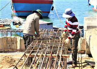 Nâng cấp khu neo đậu cho tàu thuyền trú tránh bão