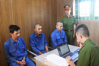 Triệt phá đường dây mua bán hóa đơn hơn 10 nghìn tỷ đồng
