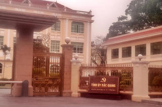 Bà Lê Thị Thu Hồng điều hành hoạt động của Tỉnh ủy Bắc Giang