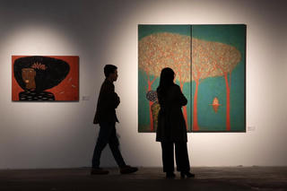 “Như những lớp phù sa” của Trịnh Tuân và Công Kim Hoa