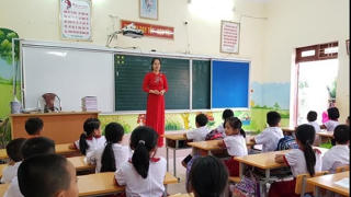 Lương giáo viên và hiện tượng bỏ nghề