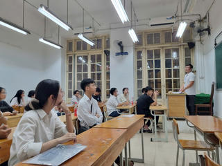 Hơn 1,1 triệu thí sinh chính thức bước vào kỳ thi tốt nghiệp THPT