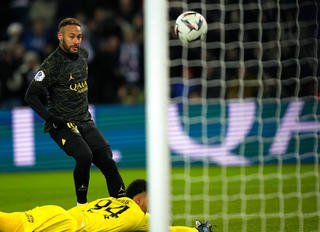 PSG vất vả hòa 1-1 trước đội khách Reims