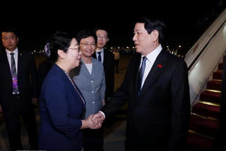 Chủ tịch nước Lương Cường dự Lễ duyệt binh kỷ niệm 80 năm chiến thắng phát-xít