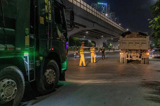 Hà Nội: Xử lý nhiều xe quá tải