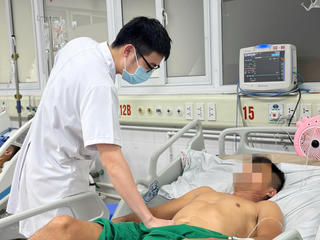 Đề phòng uốn ván sau lũ lụt