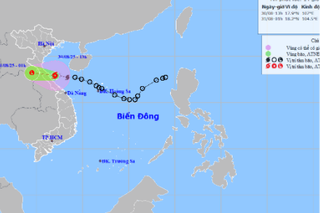 Bão số 6 giật cấp 10-11 ven biển Hà Tĩnh, Quảng Trị
