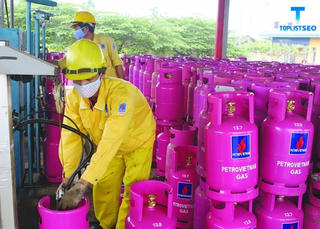 Từ ngày mai, giá gas bán lẻ đồng loạt giảm