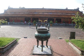 Chiêm ngưỡng bảo vật quốc gia có giá trị độc bản ở Hoàng cung Huế