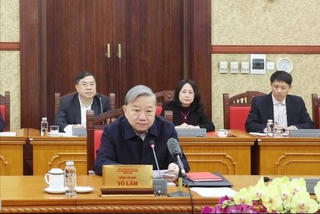 Tổng Bí thư: Bắt tay ngay vào công việc, không để tình trạng ăn Tết kéo dài