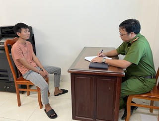 Bắt các đối tượng có hành vi mua bán người
