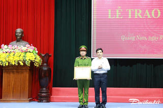 Quảng Nam: Khen thưởng thành tích triệt xóa đường dây đánh bạc hơn 200 tỷ đồng