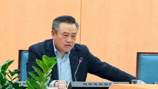 Chủ tịch Hà Nội chỉ đạo tháo gỡ vướng mắc cho 3 dự án