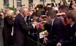 Vua Charles và Hoàng hậu Camilla cảm ơn người dân tại Cung điện Buckingham